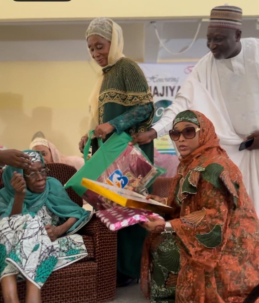 7fce6eb9 01a1 4e09 ad5f ccabeb8e2d2c