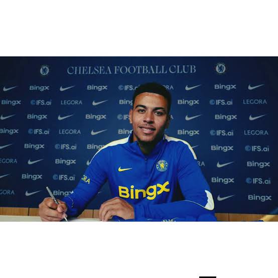 Chelsea Complete Rogers Signing On Long-Term Deal IMG 4044